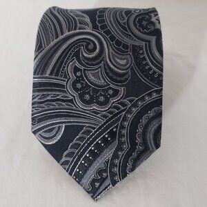 Donald Trump Signature Collection 100% Silk Necktie - Black Gray Paisley - 3 1/2